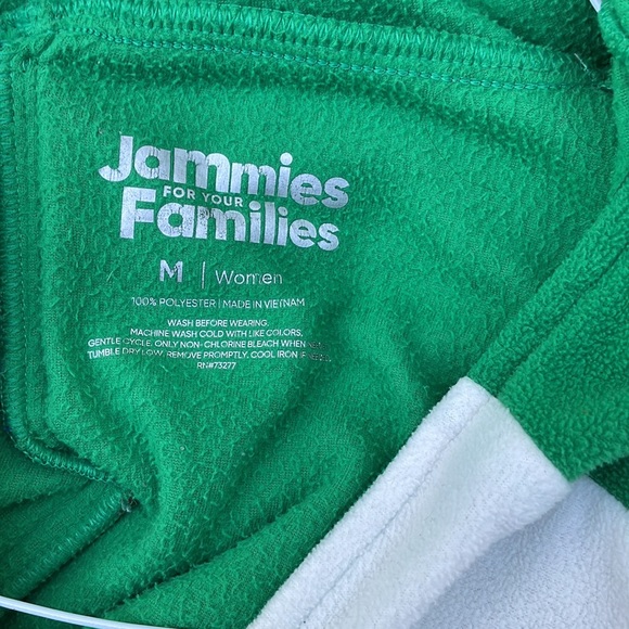 Jammies for you families.. Dino’s - Picture 7 of 7